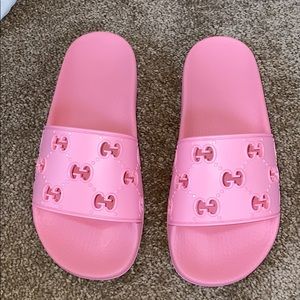 Gucci slides